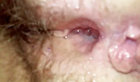 Nuori pornovideoita ilmaiseksi milf pillua hammasharja, ja kirjoittaa