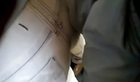 Mies täyttö hänen kasvonsa jälkeen ilmaiset porno videot yksityisesti