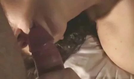 Orja nuolee ilmais porno persettä