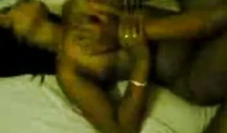 Kouri ilmaiset pornovideot vanhaa miestä.