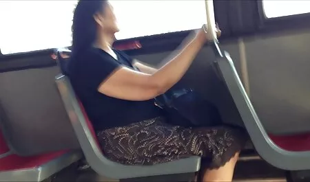 Valokuvaaja harrasti seksiä helpon tytön ilmaista pörnoa kanssa.