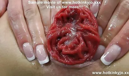 Leikatkaa pornoa blondin kanssa. ilmaisia seksi