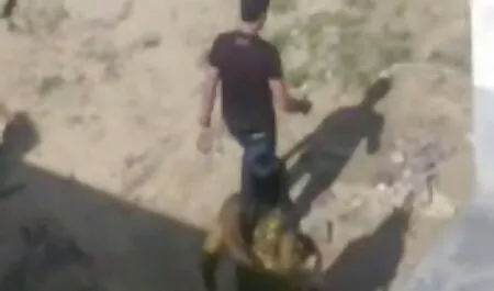 Hän otti mustan valkoisen miehen kanssa. porno ilmaista pornoa