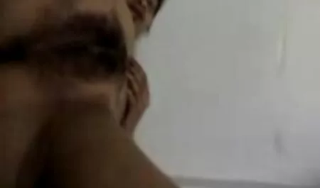 Seksiä valmentajan ilmais porno kanssa.