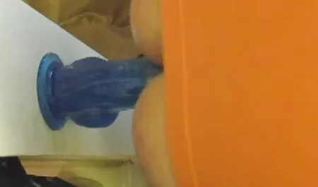 Henkilö ei ole koskaan tyytyväinen lisäämällä lelu ilmaiset suomiporno videot