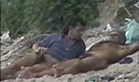 Teini ilmaiset pornot alasti ja masturbointi riippumatto