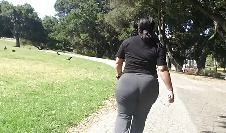 Rakastan hänen xxx ilmaisia punaiset housut ja näyttää hattu syöpä.