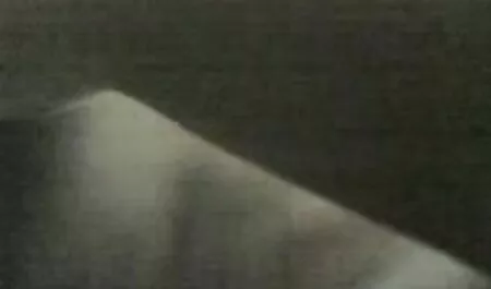 Masturbointi tuhkakupissa ilmaista aikuisviihdettä