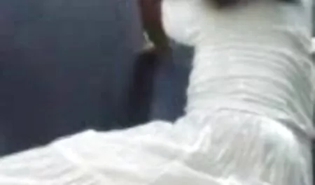 Mies xxx ilmaista ja Tyttöystävä kameran edessä