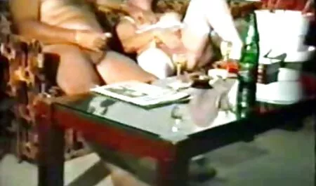 Mielenkiintoinen video siitä, mitä tapahtuu seksin porno ilmaista pornoa kuvaamisen takana