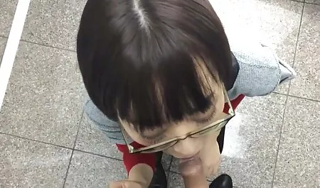 Isä ja poika ilmais porno harrastavat seksiä äidin kanssa.