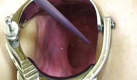 Kaikki kolme tyttöä ilmaiset porno filmit yhtä aikaa hyvälle miehelle, suihinotolle.