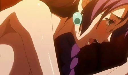 Kaunis ilmaiset erotiikka videot nuori, kaunis ja venäläinen nainen vyöllä.