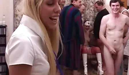 Puoli yhdessä vaiheessa, ilmais porno ja hän piti siitä.