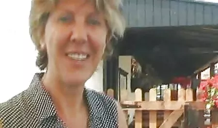 Ai fuck-a-thon kyntää hintti mukavalla ilmaiset porno sohvalla